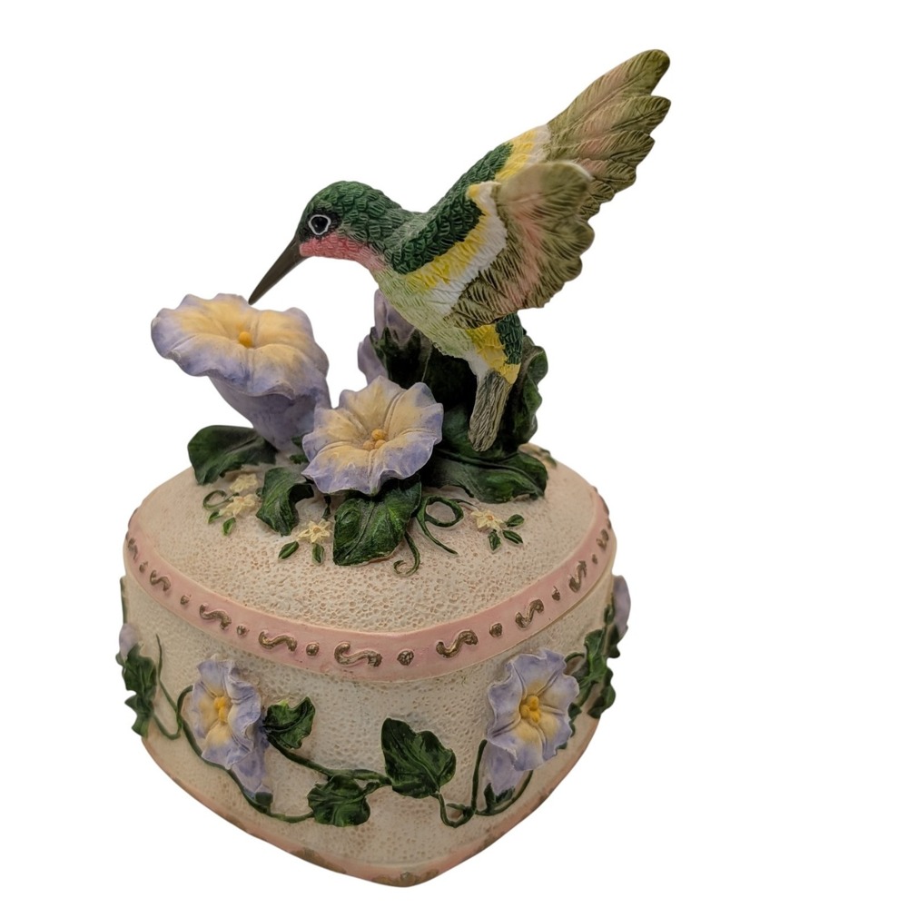 Heritage House Musical Trinket Heart Box Hummingbird Wind Beneath My Wing Works - Picture 3 of 10